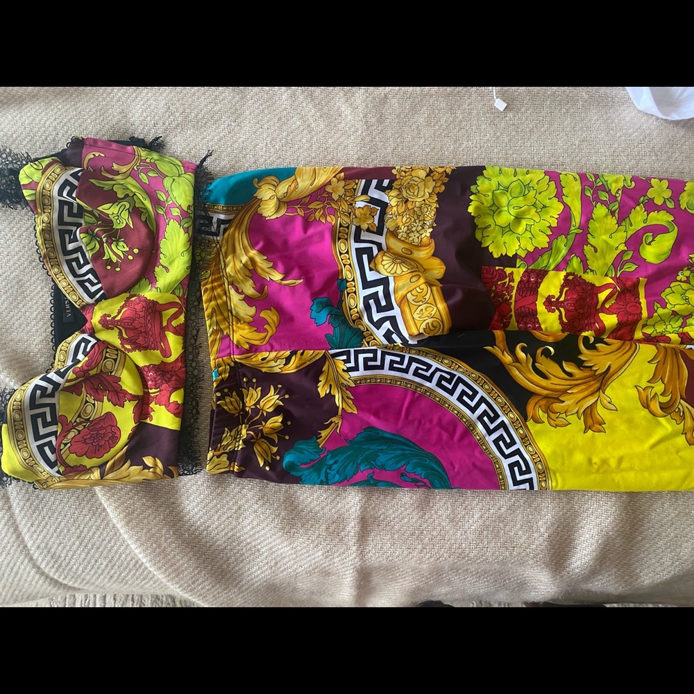 COPY - Authentic Versace leggings and Silk bralet…